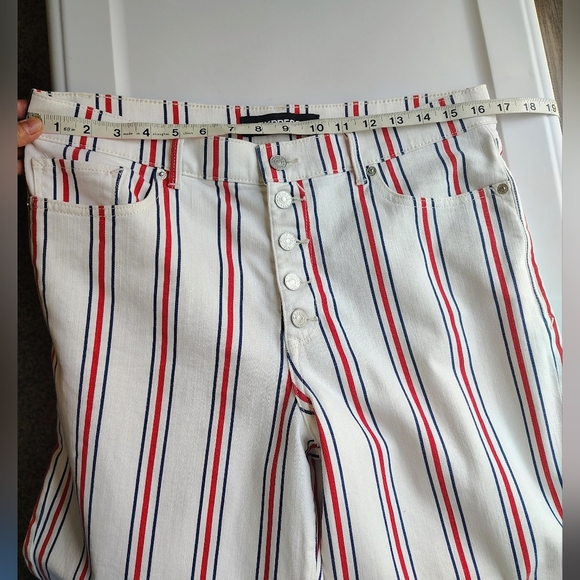 Express Women's High Waisted Striped Button Fly Cropped Wide Leg Jeans Stretch - Picture 15 of 17